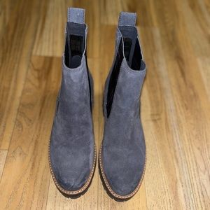 TIMBERLAND WOMEN'S COURMAYEUR VALLEY CHELSEA BOOTS A2EEH - Sz 9